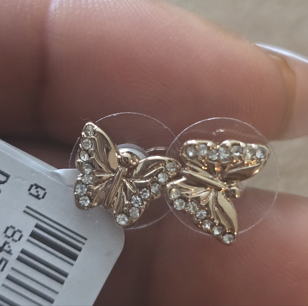 $50 Macy's Women Elegant Gold Butterfly Earrings Studs Small New